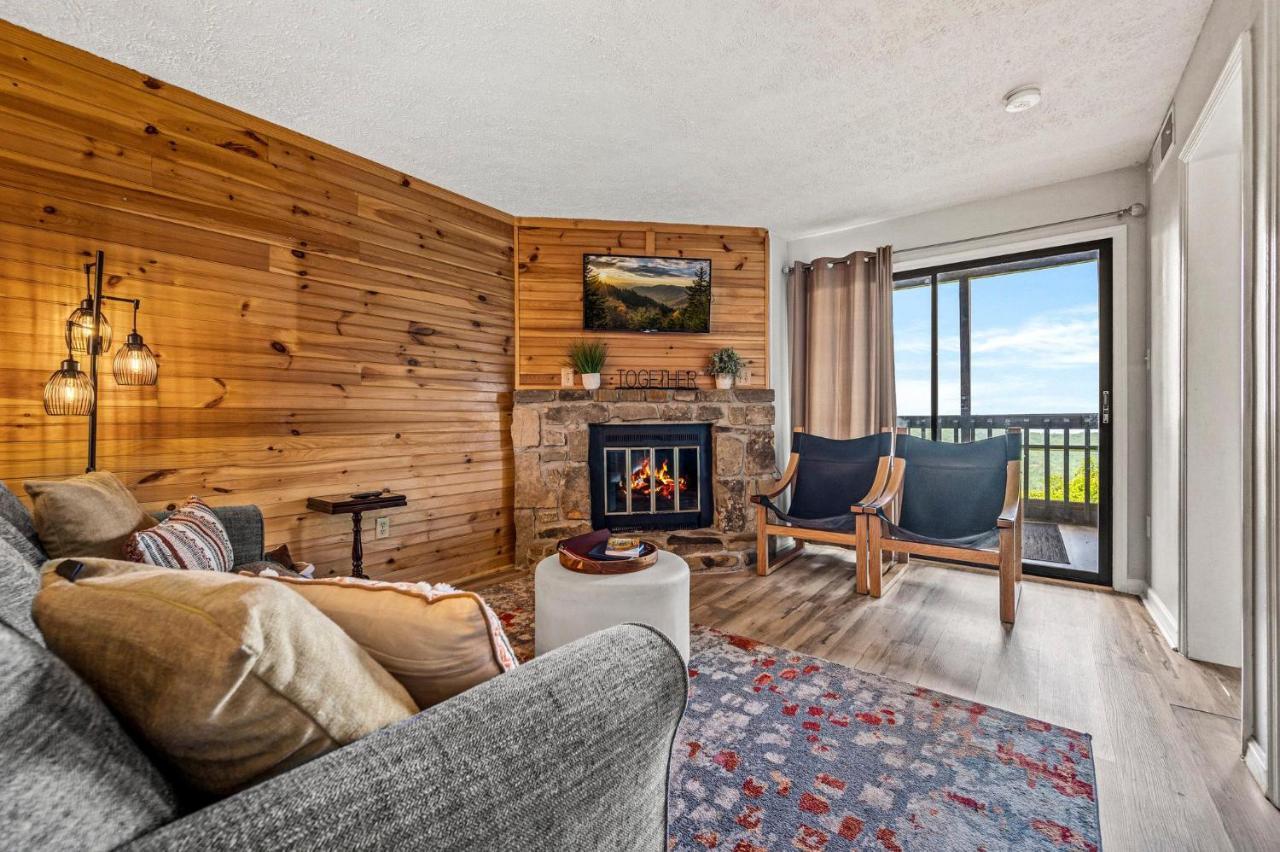 Misty Mountain Getaway Vila Gatlinburg Exterior foto
